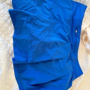 Lululemon skirt - barely worn
